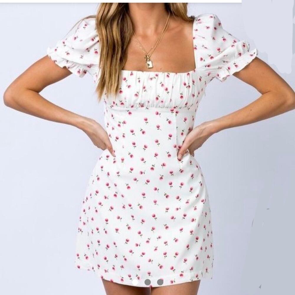New floral short sleeve dress size small